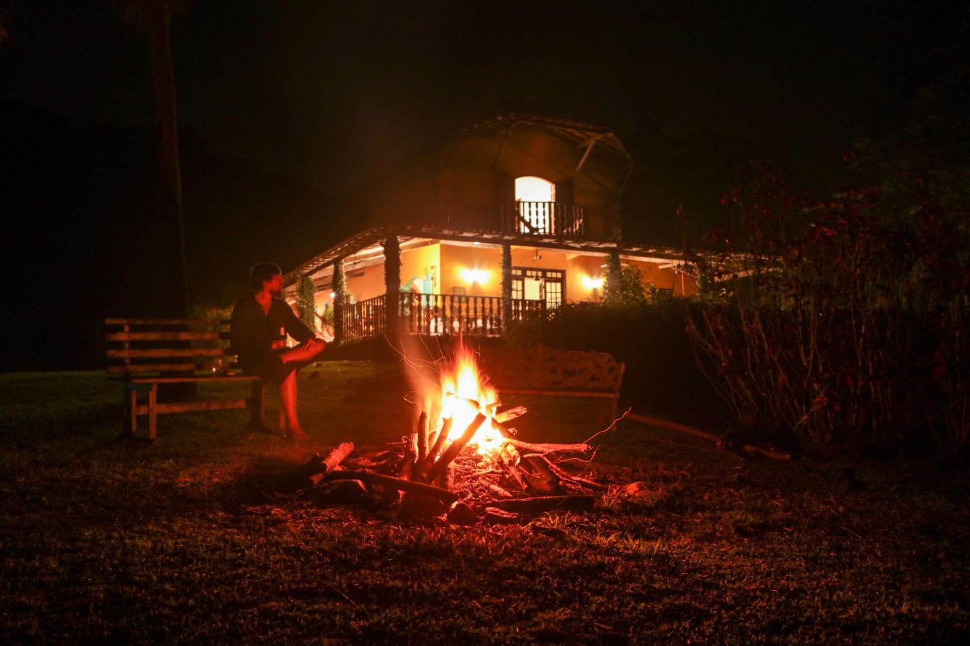 Guest House Fazenda Do Frances & Culinaria Francesa Cachoeiras de Macacu Exterior photo